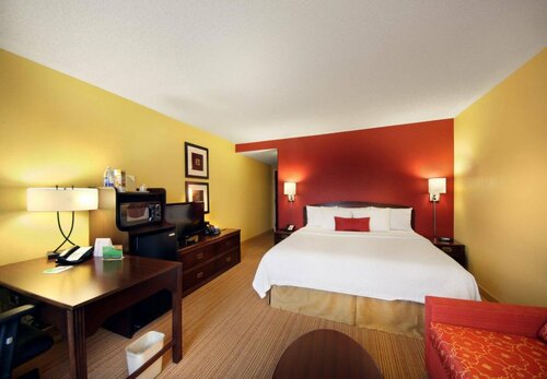 Courtyard by Marriott Tulsa Central, Réserver Hôtel Hôtels à Tulsa avec parking, Parking