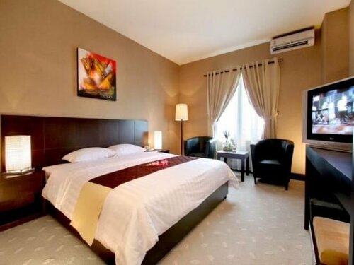 Orchardz Hotel Gajahmada Pontianak, Book Hotel Hotels in Kalimantan with Parking, Parking