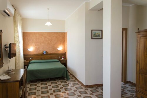 B&B La terrazza sul mare, Забронировать Отель «постель и завтрак» Отели Авола 3 звезды, 3*