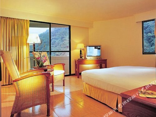 King's Resort & Spa, Varaa Lomakeskus Hotellit Miaoli County aamiaisella, Aamiainen