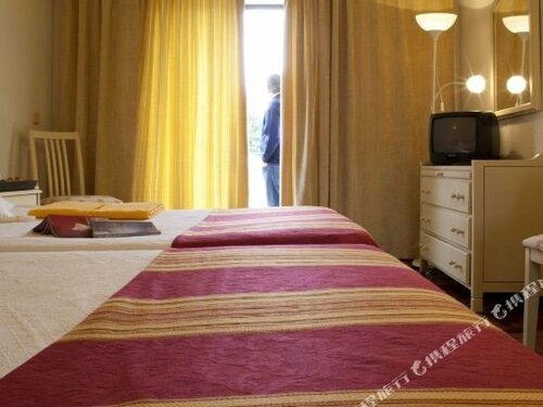 Boega Hotel, Забронировать Отель Вила-Нова-ди-Сервейра Минхо