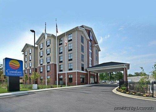 Comfort Inn & Suites Lexington Park, Book Hotel Hoteller i Maryland med parkering, Parkering