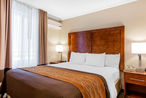 Comfort Inn Santa Monica - West Los Angeles, Забронировать Отель Отели Венис-Бич 4 звезды, 4*