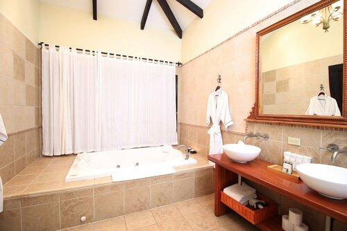 The Riverside Inn, Đặt Khách sạn Khách sạn ở Chiriqui bao gồm bữa sáng, Bữa sáng