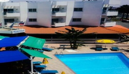 Boronia Hotel Apartments, Reservar Hotel Hotéis Baratos em Larnaca