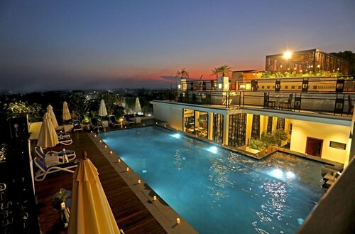 HARI Residence & Spa, Забронировать Курортный отель Бизнес-отели Сиемреап, 4* 5*
