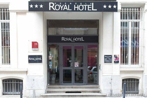 1924 Hôtel, Забронировать Отель Отели Гренобля с бассейном, Бассейн