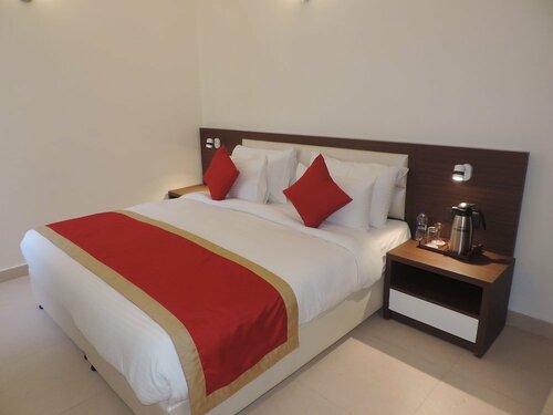 Clarks Inn Bhowali, Book Hotel Nainital Uttarakhand