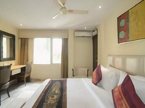 Sher-E-Punjab, Prenota Hotel Calcutta 