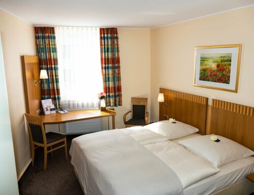 City Partner Central-Hotel Wuppertal, Забронировать Отель Вупперталь Северный Рейн-Вестфалия, рядом с Kontakthof