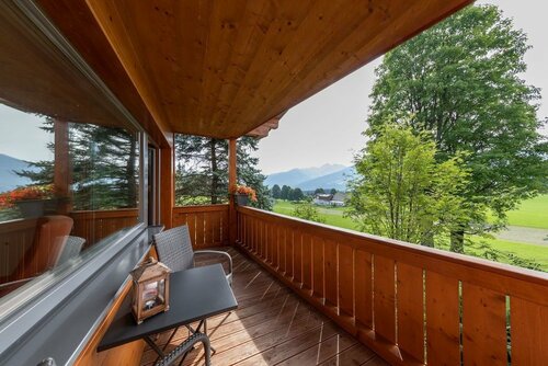 Wander- & Langlaufhotel Romantikchalet Almfrieden, Book Chalet Hoteller i Schladming - Dachstein med parkering, Parkering