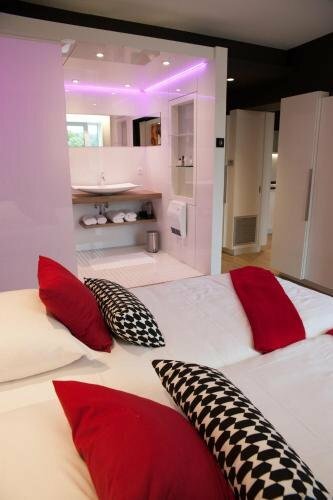 Apparthotel Urban Lodge, Забронировать Отель Шофонтен Thermes et Coteaux
