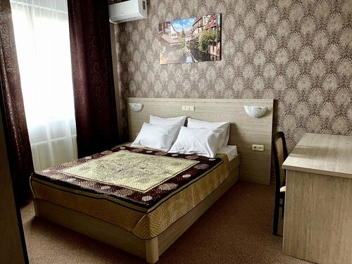 Верона, Забронировать Отель Симферополь Симферопольский район