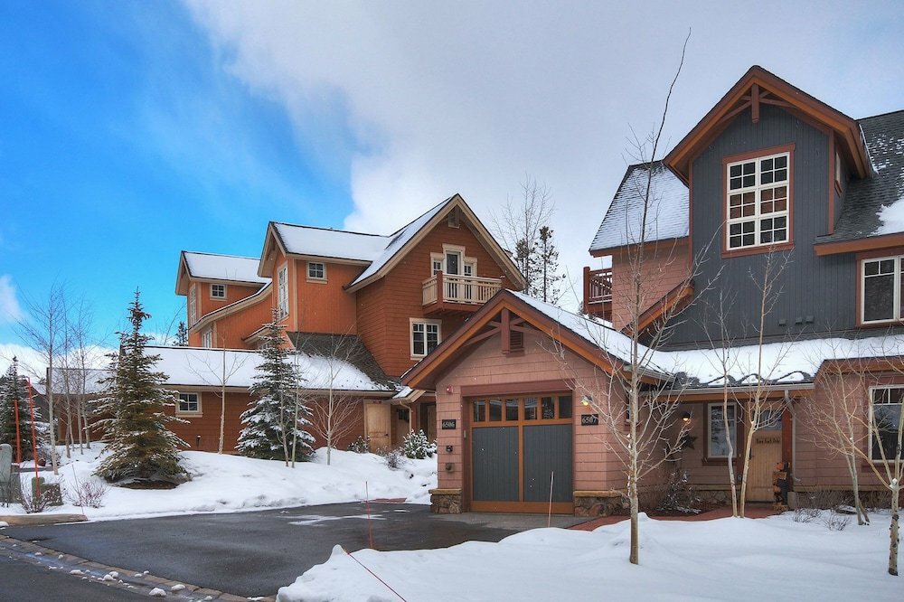 Settlers Creek Townhomes