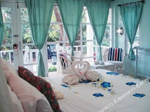 Prathana Garden Beach Resort, Забронировать Курортный отель Отели Прачуапкхирикхан с парковкой, Парковка