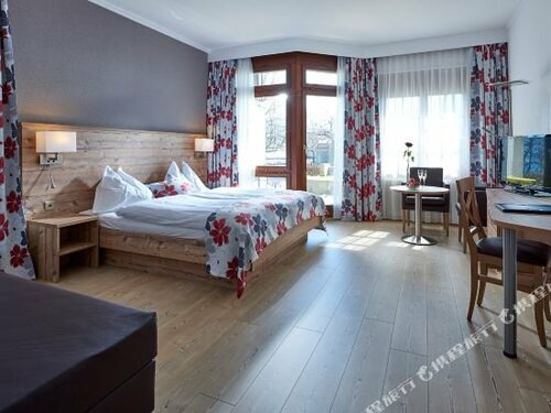 Hotel Alexander, Забронировать Отель СПА-отели Веггис, SPA-услуги
