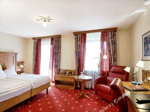 Alpenhotel Kronprinz, Reserva ahora Hotel Hoteles en Baviera con aparcamiento, Aparcamiento