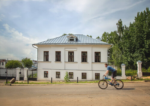 YasenPen Hostel, Rezerwuj Hostel Factory district 