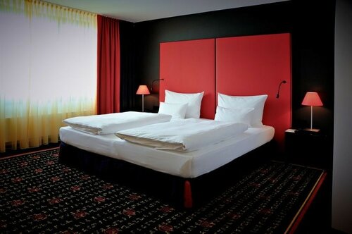 Azimut Airport Ekaterinburg Hotel, Rezerwuj Hotel Oktyabrsky District Jekaterynburg