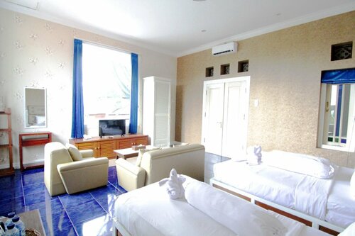 Family Hotel Gradia 1, Забронировать Отель Бату провинция Восточная Ява