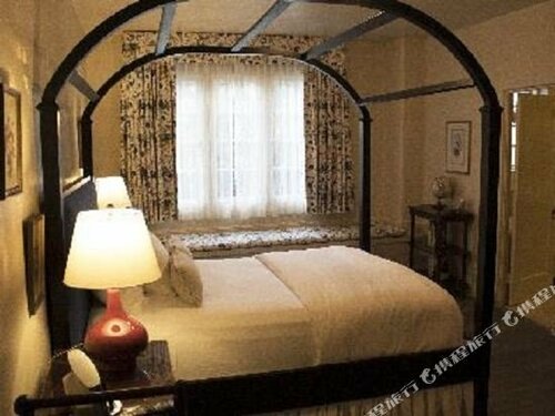 L Auberge Carmel, Prenota Ostello Hotel a Indiana con parcheggio, Parcheggio