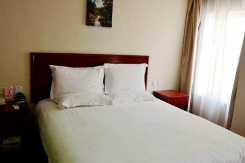 GreenTree Inn Qinhuangdao Peace Avenue Express Hotel, Book Hotel Hotels in Hebei with Parking, Parking