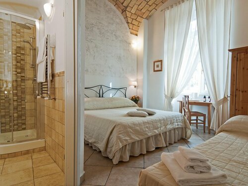 Relais Le Clarisse a Trastevere, Забронировать Гостевой дом Трастевере Рим, рядом с Marcello Theatre