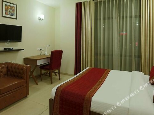 Fairvacanze Inn & Suites Delhi NCR-Kundli, Забронировать Отель Отели Алипур 3 звезды, 3*