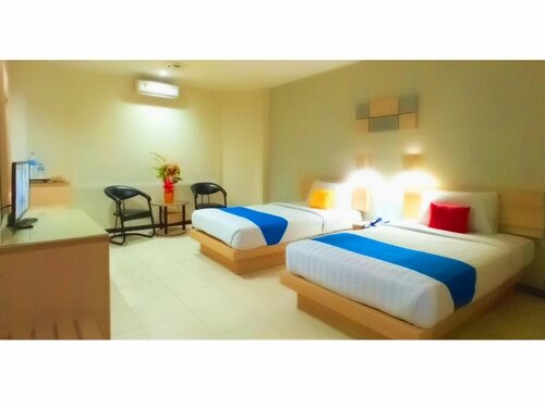 Merpati Hotel, Забронировать Отель Понтианак West Kalimantan, рядом с Ayani Mega Mall