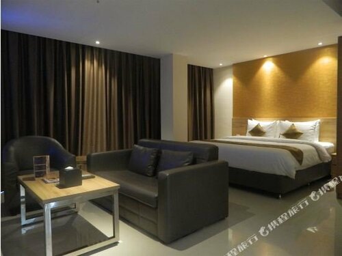 Wing Hotel Kualanamu Airport, Book Hotel Batang Kuis Indonesia