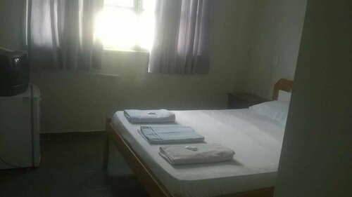 Hotel Santa Terezinha, Забронировать Отель Алфреду-Шавис Эспириту-Санту