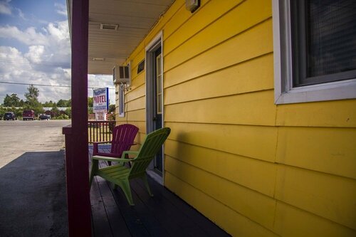 Southsider Motel, Брондау Мотель Kincardine Bruce County