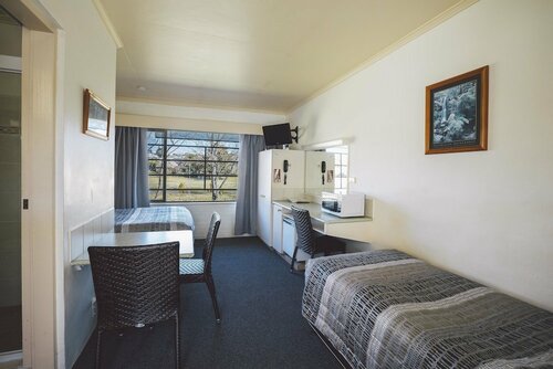 Boulevard Motel, Забронировать Мотель Мотели Станторп, рядом с Спортивный и загородный клуб Стенторпа, Мотель