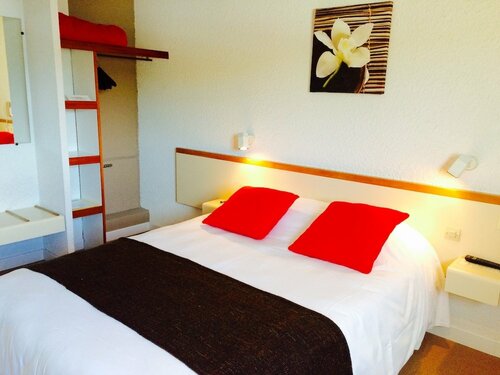 Bel Hotel, Забронировать Отель Отели Loire-Atlantique с парковкой, Парковка