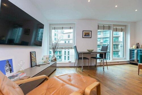 Stylish 1BD High Rise Flat - Vauxhall, Забронировать Отель Отели Большого Лондона 3 звезды, 3*