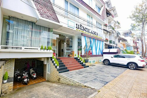 TTR Vincent Hotel, Забронировать Отель Далат Ламдонг, рядом с Cam Ly Waterfalls