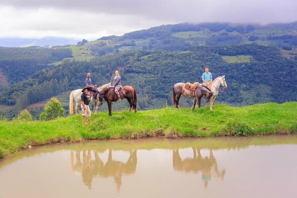 Pousada Chalés Vale do Rio do Boi