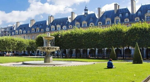 Sully Hôtel, Забронировать Отель Отели 4-й округ: Отель-де-Виль - Париж с парковкой, Парковка