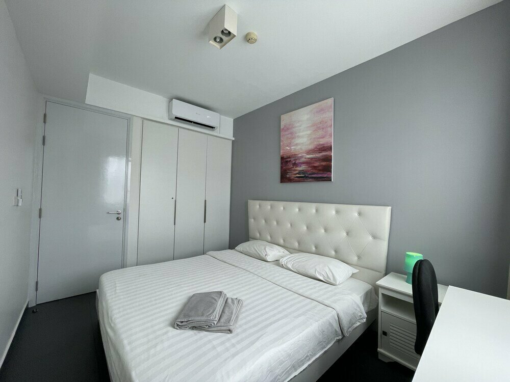 Unixx Pattaya by Alvin