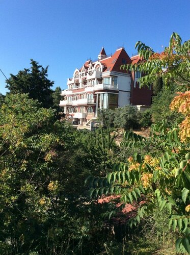 Guest house Manor Garden, Boek Pension Crimea Hotels met Parkeerplaats, Parkeren