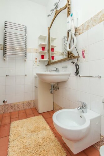 B&B Antico Cortile, Buchen Sie Bed & Breakfast Mailand Lombardei, in der Nähe von U-Bahnstation Turro