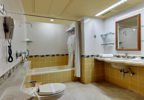 Hotel Amar Vilas Indore, Забронировать Отель Джей-Нагар Индаур