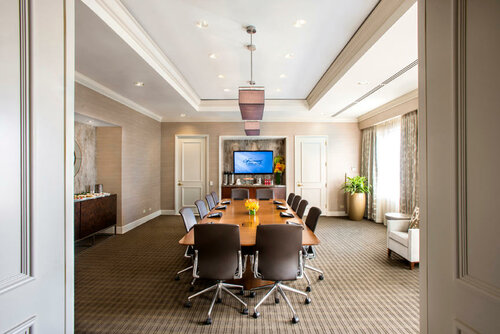 Fairmont Chicago Millennium Park, Забронировать Отель Луп Чикаго, рядом с City Market