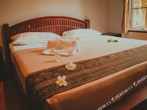 Floraville Phuket Resort, Забронировать Отель Мыанг Пху Кет остров Пхукет, рядом с Храм Чалонг