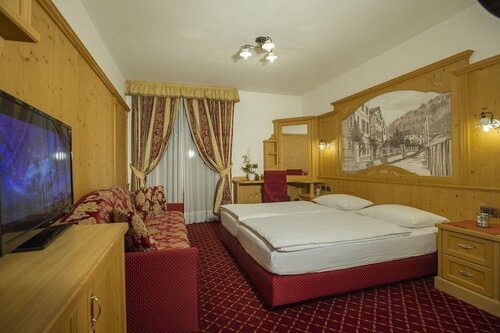 Hotel Chalet Al Foss, Забронировать Шале Бизнес-отели Валь-ди-Соле, 4* 5*