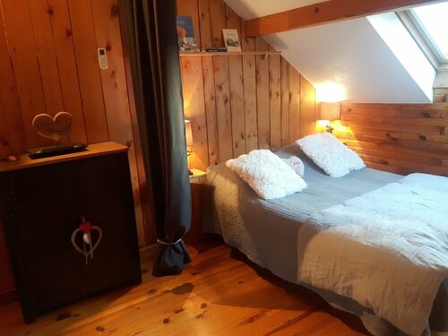 Chambre dHôtes Kiki & Coco, Забронировать Отель Сен-Жан-де-Морьен Ле Сибель