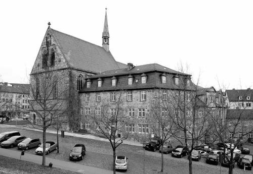 Renthof Kassel, Забронировать Отель Mitte Кассель, рядом с Церковь Святого Карла в Касселе