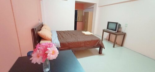 The Sea Bangsaen Hotel, Забронировать Отель Недорогие отели Восточного Таиланда, недорого