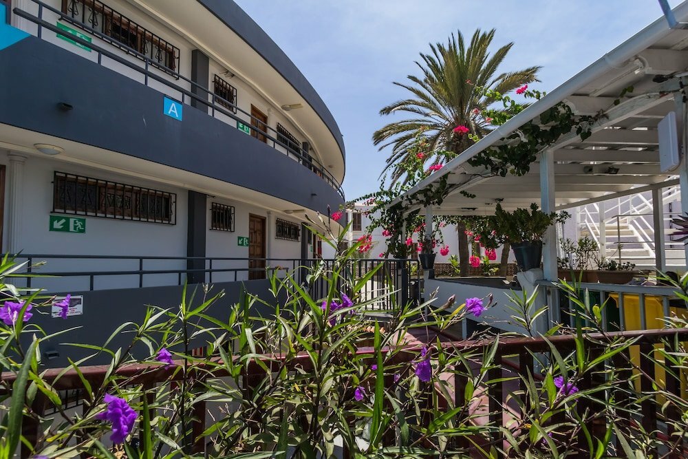 Apartamentos Nara