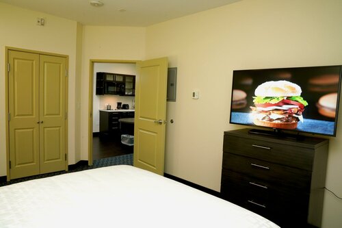Candlewood Suites Plano North by IHG, Забронировать Отель Отели Плейно с парковкой, Парковка